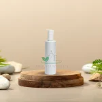 Бело шише со пумпица + сигурносен прстен 100ml