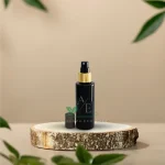 Црно шише со златен спреј 100ml