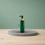 Зеленo шише со златна пумпица 110ml